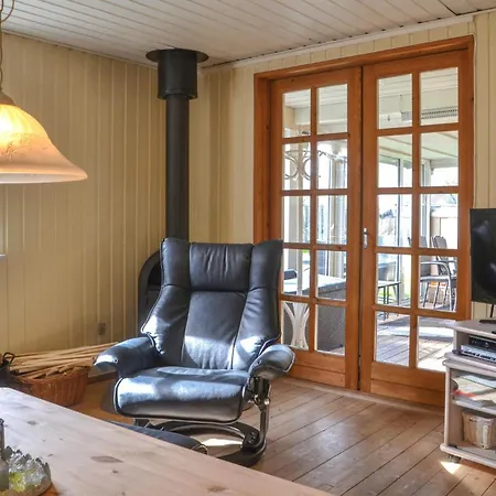 Stunning Home In Sunds Vakantiehuis